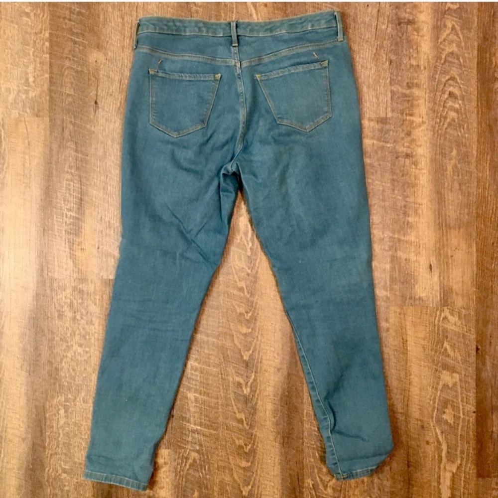 High Rise Jeggings - Picture 3 of 3